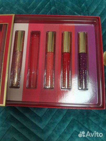 Помады, блеск и тональный крем Estée Lauder, MAC