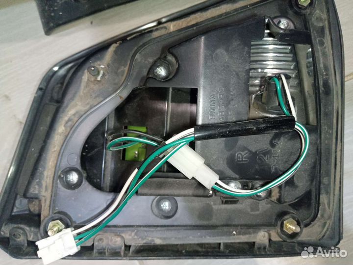 Задние фонари Land cruiser 200