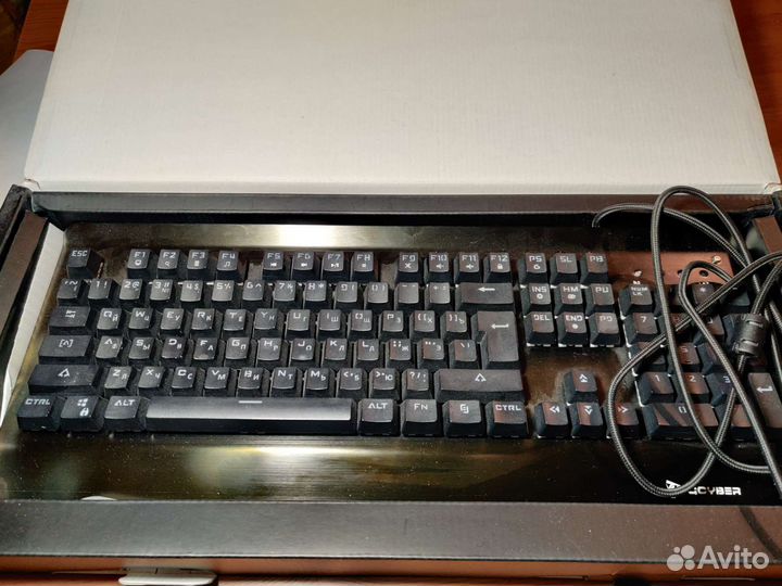 Механическая клавиатура Qcyber Zadiak