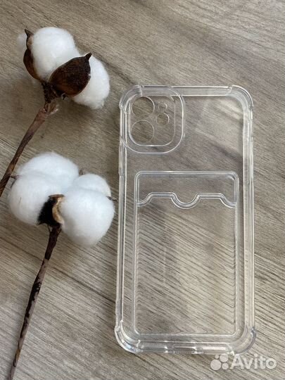 Прозрачный чехол с картхолдером на iPhone 11