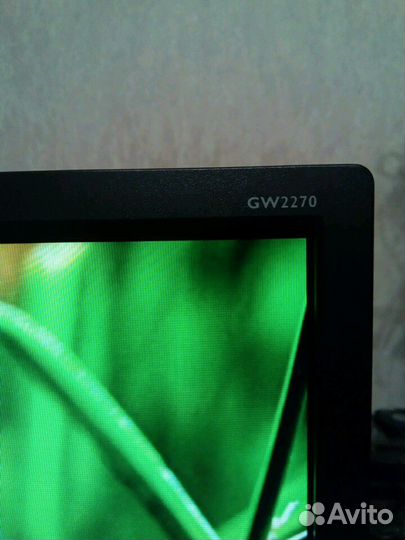 Мониторы LED 22 и 19 дюймов