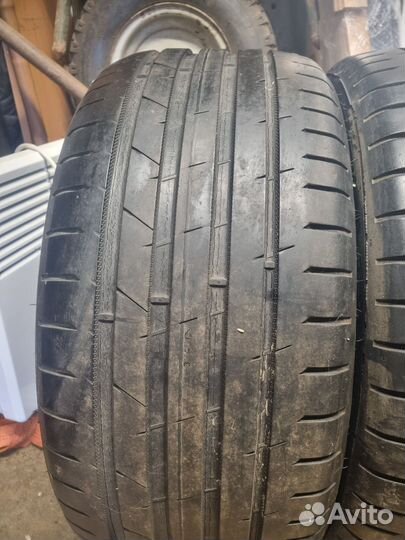 Nokian Tyres Hakka Black 2 245/40 R18 97Y