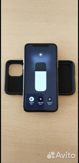 iPhone 11 Pro, 64 ГБ