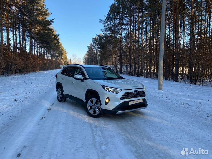 Toyota RAV4 2.5 AT, 2019, 24 000 км