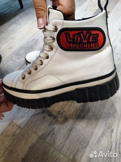 Ботинки Love moschino 38 р-р натуральная кожа