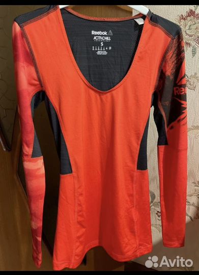 Спортивная одежда женская для фитнеса и бега