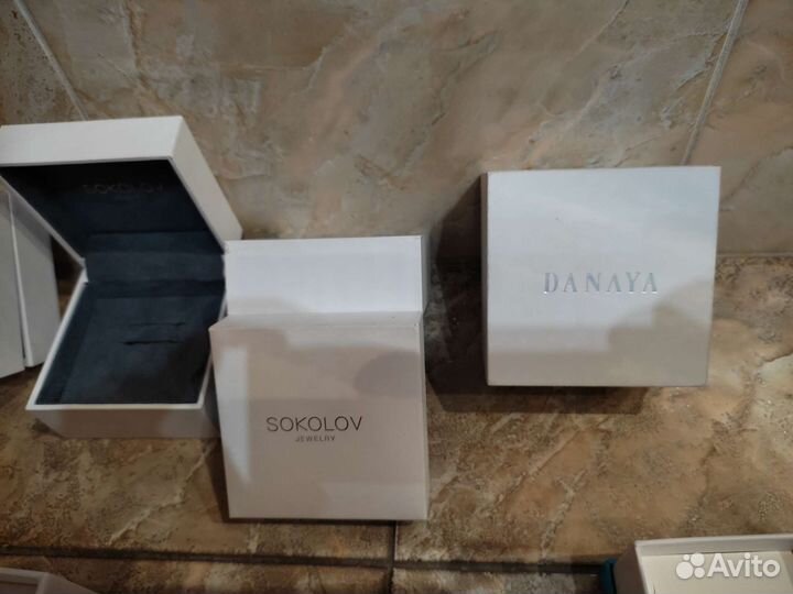 Коробочки подарочные для ювел украш