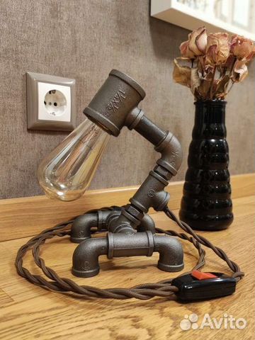 Настольная лампа лофт из чугуна