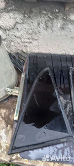 Стекло заднее ваз 2107