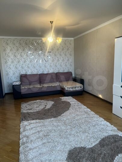 3-к. квартира, 80 м², 7/10 эт.