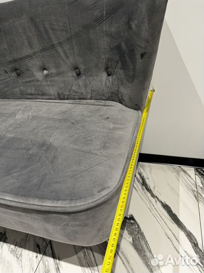 Маленький диван