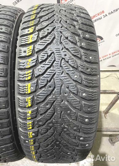Nokian Tyres Hakkapeliitta 9 215/55 R17 98R