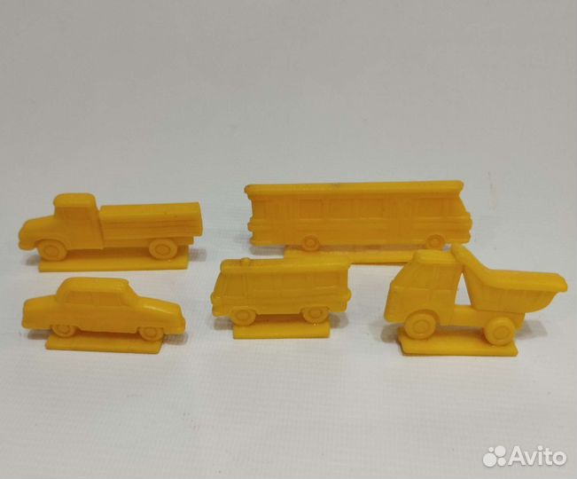 Игрушки. Набор машинок ссср. Пластик