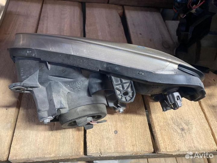 Фара R Свифт HT51S P0361 А70