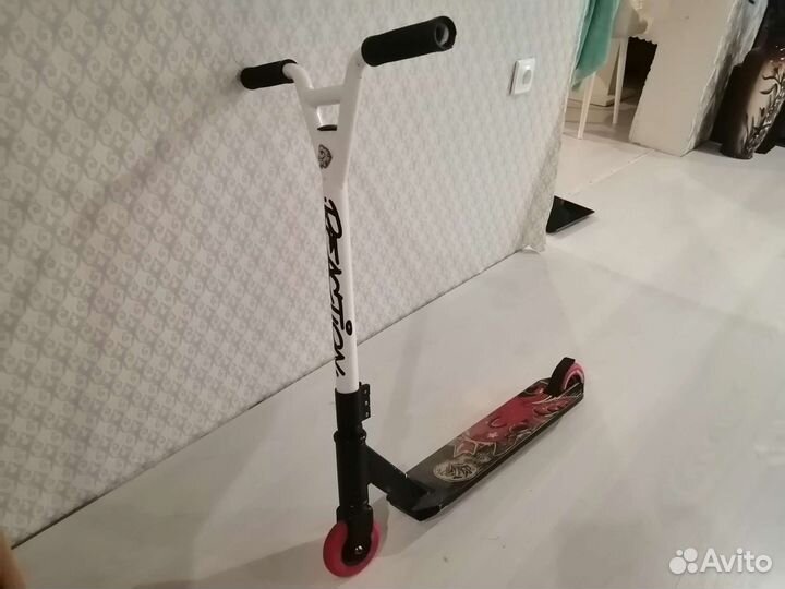 Трюковой самокат