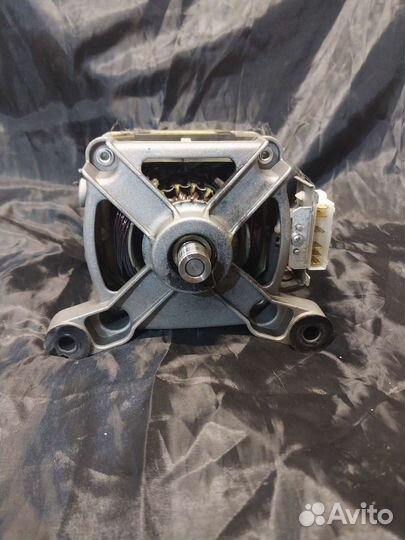 Двигататель для стиральной машины indesit