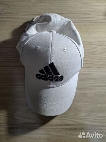Кепка adidas