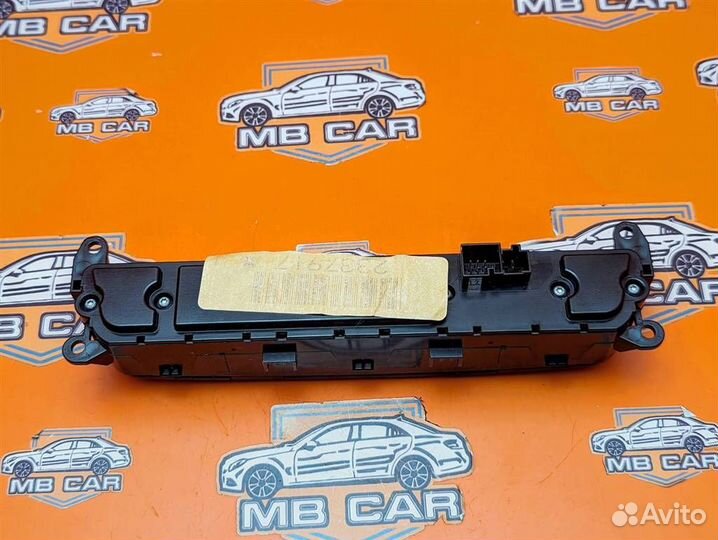 Блок кнопок w164 ML-class 3.0 2008