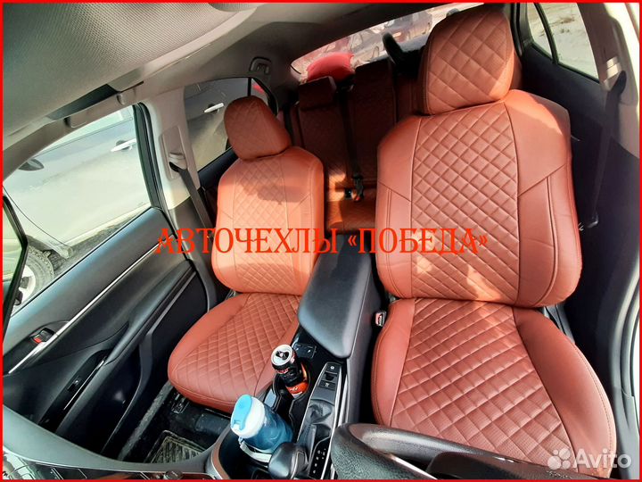 Чехлы Toyota Camry v70 из экокожи коричневые Ромб