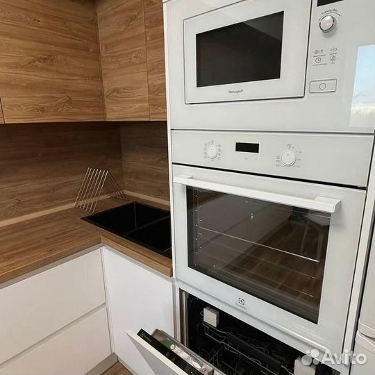 Кухонный гарнитур на заказ в рассрочку