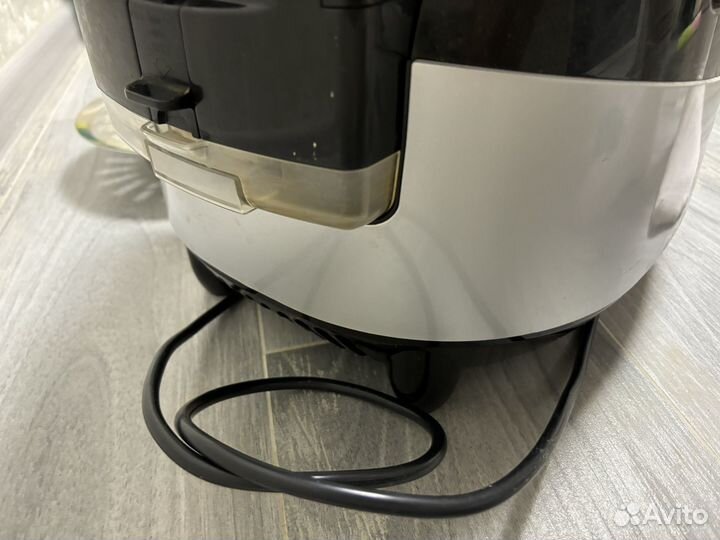 Мультиварка bork u700