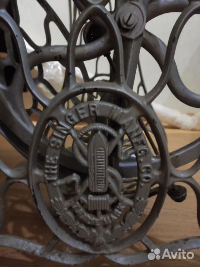 Скорняжная машинка для пошива меха Singer