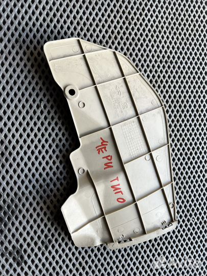 Накладка центральной консоли левая Chery Tiggo T11