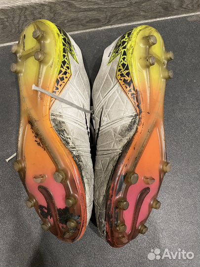 Бутсы и манежки футбольные