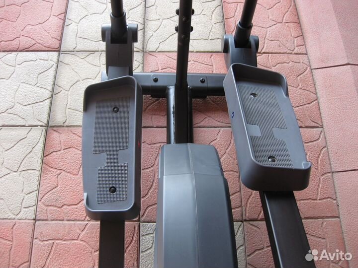 Эллиптический тренажер torneo festa C-310G