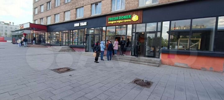 18,25,31,98, 118м2 у метро