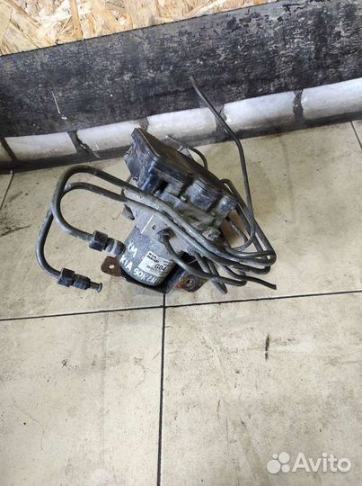 Блок ABS Kia Sorento XM 589102P900