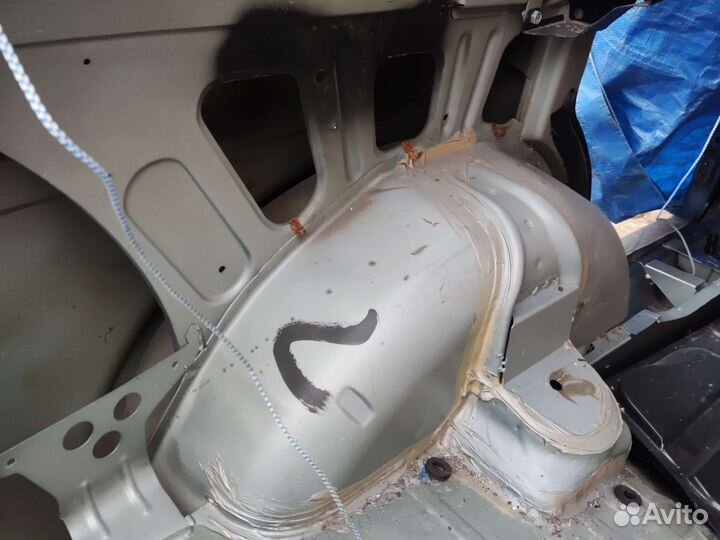 Задняя часть кузова. Нива 2131.Урбан