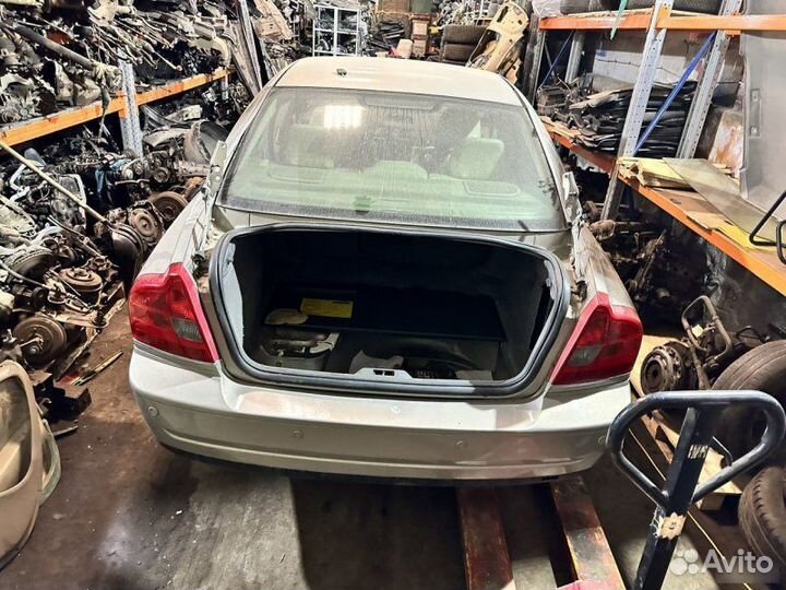 В разбор Volvo S80 2003-2006