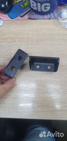 Кронштейны стоек стабилизатора lexus