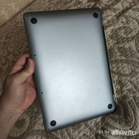 Macbook Pro 13 2020 touch bar