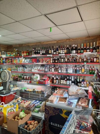 Торговая площадь, 64 м²