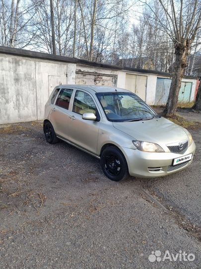 Mazda Demio 1.3 AT, 2002, 217 000 км