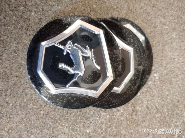 Линзы (наклейки) на колпачки колёсных дисков 56мм