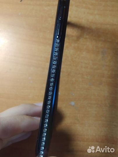 Чехол на iPhone