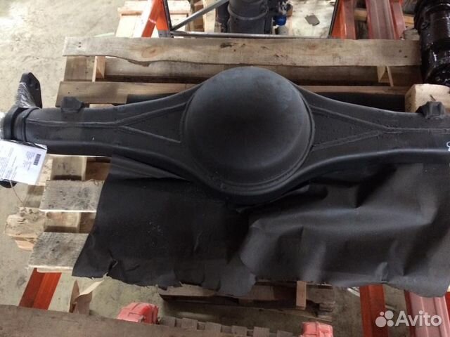 Задний мост мерседес 609. Trailblazer 2008 подшипник заднего моста. Картер заднего моста газон некст. Задний мост 41 11. 90.