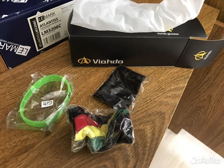 Солнцезащитные очки новые