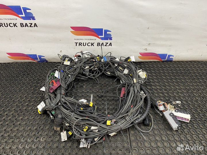 9228883 Проводка шасси основная Scania 6-series