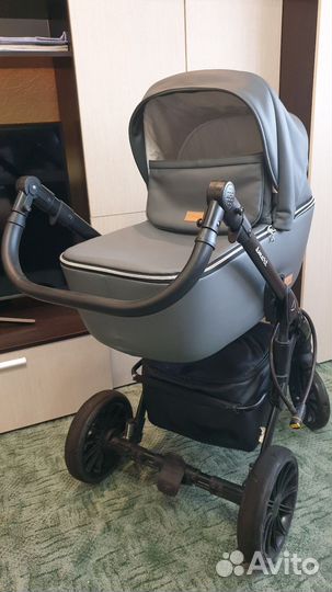 Коляска 3 в 1 DeLorean smart