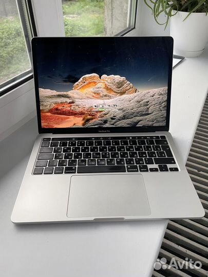 MacBook Pro 13.3 2020 i5 10gen 16gb ddr4x