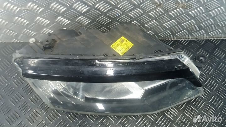 Фара правая Skoda Octavia