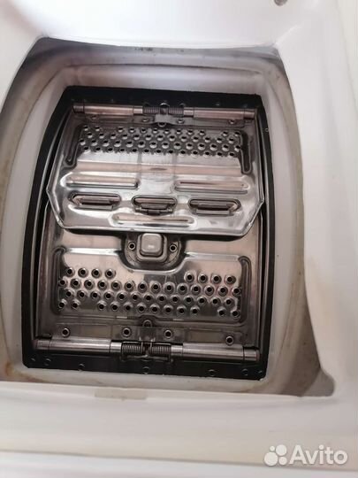 Стиральная машина с вертикальной загрузкой Zannusi