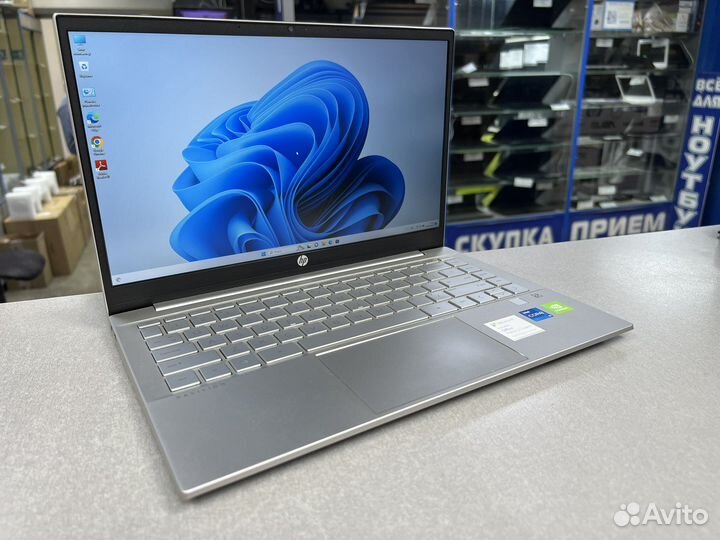 Ноутбук HP 14 i5 1135G7/8/512/mx450 2/FHD IPS