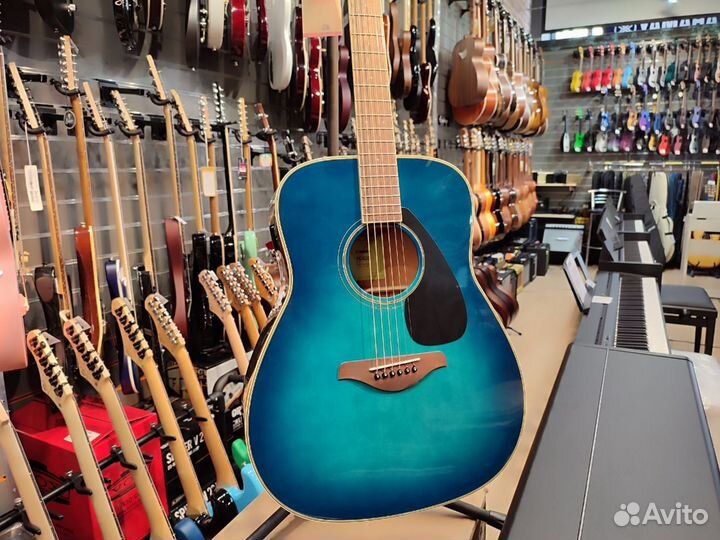 Гитара акустическая Yamaha FG820 Sunset Blue