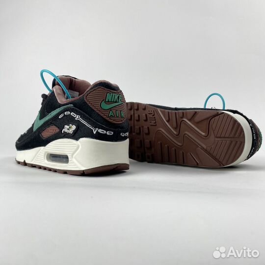 Кроссовки Nike Air Max 90 Familia(Оригинал)