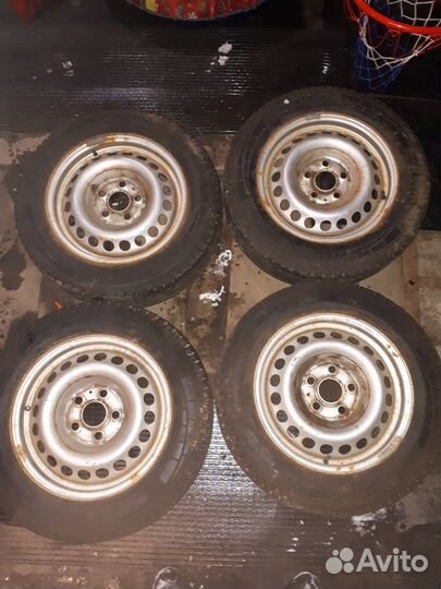 Pirelli Chrono 205/65 R16 107T